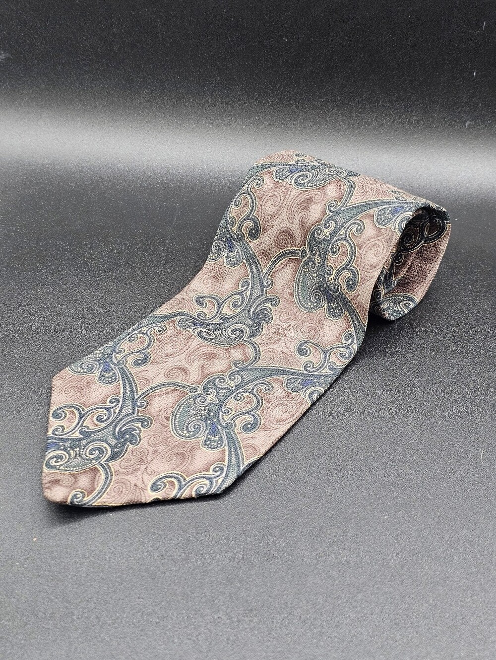 Vintage J. Riggings Hunting Horn Men's Silk Necktie Brown Blue Ornate Scroll